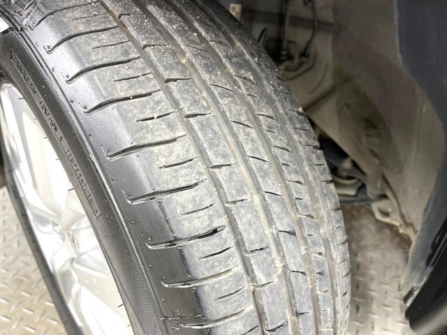 ヤリスクロス G パノラミックビューモニター トヨタセーフティセンス 純正8インチディスプレイオーディオ レーダークルーズコントロール LEDヘッドライト 革巻きステアリング Bluetooth再生 ETC(32枚目)