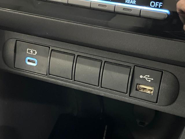 ヤリスクロス G パノラミックビューモニター トヨタセーフティセンス 純正8インチディスプレイオーディオ レーダークルーズコントロール LEDヘッドライト 革巻きステアリング Bluetooth再生 ETC(50枚目)