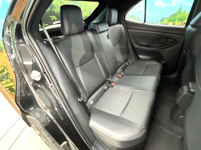 ヤリスクロス ハイブリッドZ 登録済未使用車 純正8インチナビ パノラミックビュー セーフティセンス レーダークルーズ ブラインドスポット ステアリングヒーター シートヒーター パワーシート ハーフレザーシート ETC2.0(10枚目)