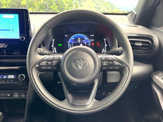 ヤリスクロス ハイブリッドZ 登録済未使用車 純正8インチナビ パノラミックビュー セーフティセンス レーダークルーズ ブラインドスポット ステアリングヒーター シートヒーター パワーシート ハーフレザーシート ETC2.0(12枚目)