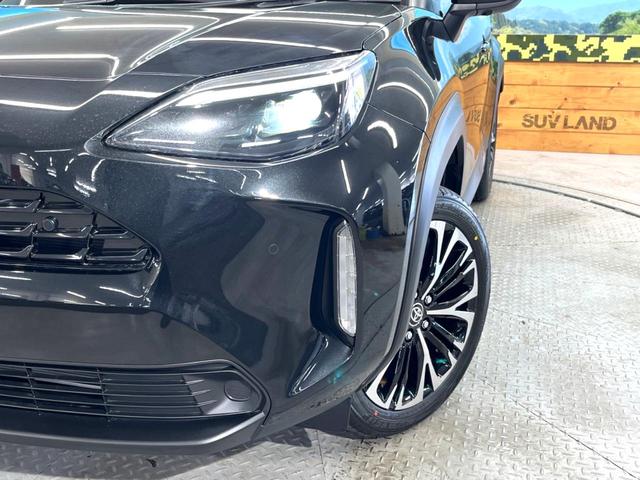 ヤリスクロス ハイブリッドZ 登録済未使用車 純正8インチナビ パノラミックビュー セーフティセンス レーダークルーズ ブラインドスポット ステアリングヒーター シートヒーター パワーシート ハーフレザーシート ETC2.0(13枚目)