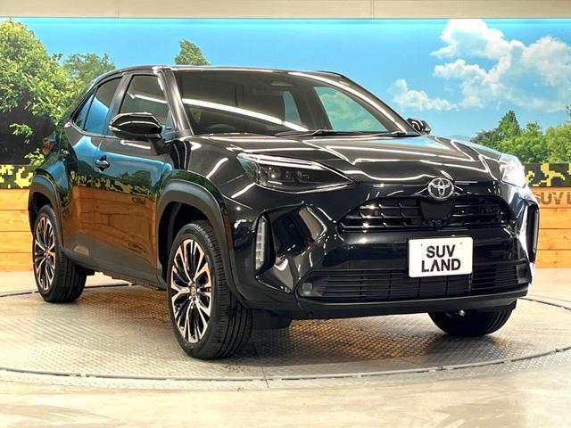 ヤリスクロス ハイブリッドZ 登録済未使用車 純正8インチナビ パノラミックビュー セーフティセンス レーダークルーズ ブラインドスポット ステアリングヒーター シートヒーター パワーシート ハーフレザーシート ETC2.0(17枚目)