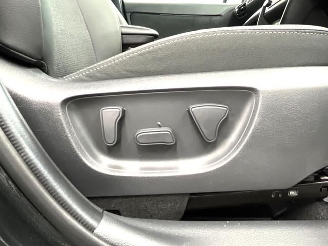 ヤリスクロス ハイブリッドZ 登録済未使用車 純正8インチナビ パノラミックビュー セーフティセンス レーダークルーズ ブラインドスポット ステアリングヒーター シートヒーター パワーシート ハーフレザーシート ETC2.0(42枚目)