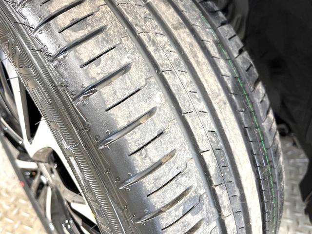 ヤリスクロス ハイブリッドZ 登録済未使用車 純正8インチナビ パノラミックビュー セーフティセンス レーダークルーズ ブラインドスポット ステアリングヒーター シートヒーター パワーシート ハーフレザーシート ETC2.0(60枚目)