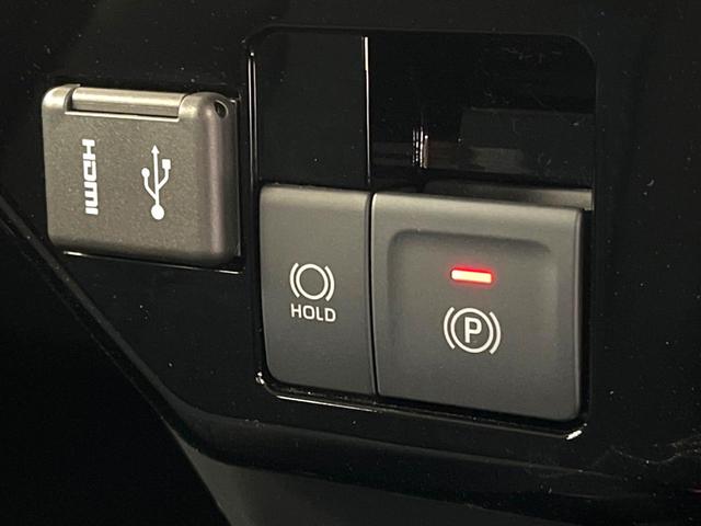 ルーミー カスタムＧ　禁煙車　９インチディスプレイオーディオ　パノラミックビュー　両側パワースライドドア　前後ドラレコ　スマートアシスト　アダプティブクルーズ　シートヒーター　シートバックテーブル　ＬＥＤヘッド　フルセグ（28枚目）