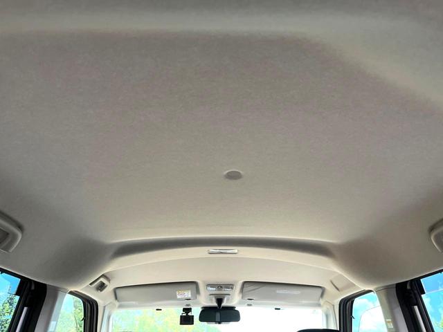 ルーミー カスタムＧ　禁煙車　９インチディスプレイオーディオ　パノラミックビュー　両側パワースライドドア　前後ドラレコ　スマートアシスト　アダプティブクルーズ　シートヒーター　シートバックテーブル　ＬＥＤヘッド　フルセグ（38枚目）