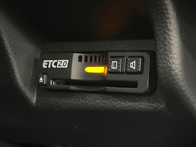 ヴェゼル ｅ：ＨＥＶ　Ｚ　禁煙車　純正９インチナビ　バックカメラ　ホンダセンシング　ブラインドスポット　アダプティブクルーズ　パーキングセンサー　パワーバックドア　シートヒーター　ステアリングヒーター　ＥＴＣ２．０　ドラレコ（8枚目）