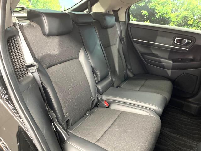 ヴェゼル ｅ：ＨＥＶ　Ｚ　禁煙車　純正９インチナビ　バックカメラ　ホンダセンシング　ブラインドスポット　アダプティブクルーズ　パーキングセンサー　パワーバックドア　シートヒーター　ステアリングヒーター　ＥＴＣ２．０　ドラレコ（10枚目）