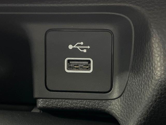 ヴェゼル ｅ：ＨＥＶ　Ｚ　禁煙車　純正９インチナビ　バックカメラ　ホンダセンシング　ブラインドスポット　アダプティブクルーズ　パーキングセンサー　パワーバックドア　シートヒーター　ステアリングヒーター　ＥＴＣ２．０　ドラレコ（61枚目）