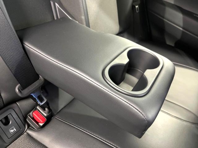 カローラクロス ハイブリッド Z トヨタセーフティセンス パノラミックビューモニター 10.5インチディスプレイオーディオ ブラインドスポットモニター LEDシーケンシャルターンランプ ハンズフリーパワーバックドア Bluetooth(35枚目)