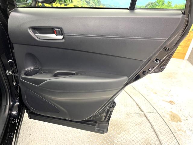 カローラクロス ハイブリッド Z トヨタセーフティセンス パノラミックビューモニター 10.5インチディスプレイオーディオ ブラインドスポットモニター LEDシーケンシャルターンランプ ハンズフリーパワーバックドア Bluetooth(37枚目)