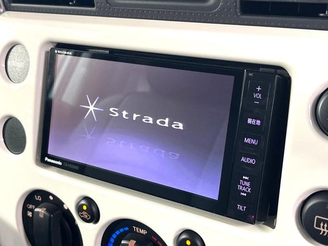FJクルーザー ベースグレード パナソニック製ナビ バックカメラ 禁煙車 ブラック撥水防水ファブリックシート ドラレコ ETC Bluetooth再生 CD/DVD再生 ステアリングスイッチ リアフォグライト(3枚目)