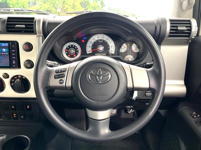 FJクルーザー ベースグレード パナソニック製ナビ バックカメラ 禁煙車 ブラック撥水防水ファブリックシート ドラレコ ETC Bluetooth再生 CD/DVD再生 ステアリングスイッチ リアフォグライト(11枚目)