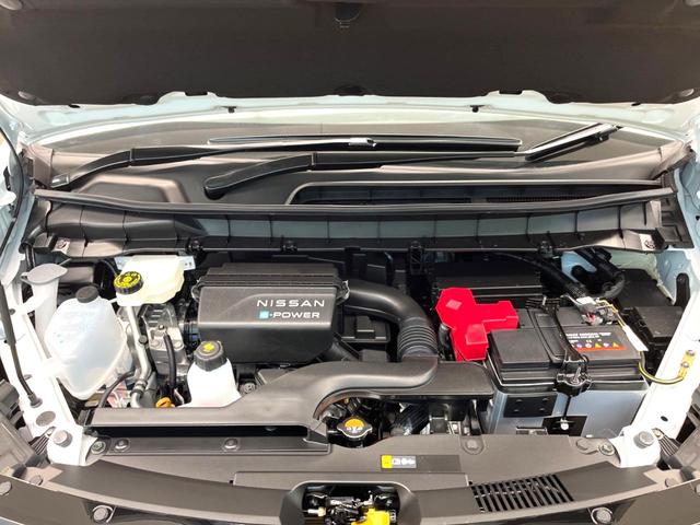 セレナ e-パワー ハイウェイスターV 両側電動スライドドア コネクトナビゲーション アラウンドビューモニター プロパイロット インテリジェントルームミラー 360度セーフティアシスト ETC2.0 AppleCarPlay(18枚目)