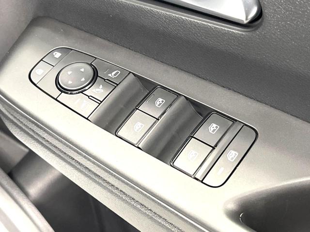 セレナ e-パワー ハイウェイスターV 両側電動スライドドア コネクトナビゲーション アラウンドビューモニター プロパイロット インテリジェントルームミラー 360度セーフティアシスト ETC2.0 AppleCarPlay(39枚目)