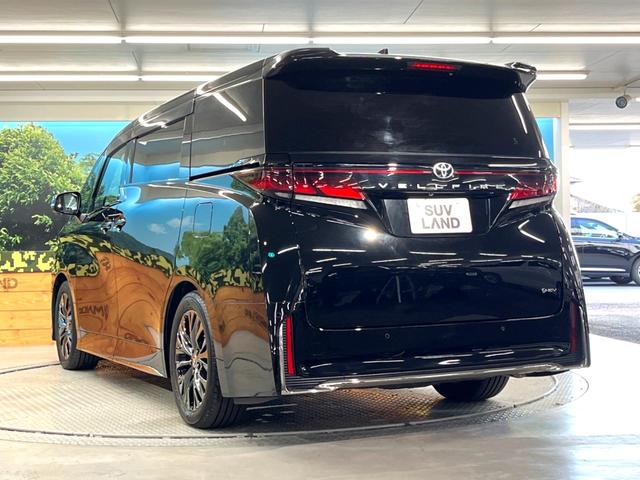 ヴェルファイアハイブリッド Z プレミア 左右独立ムーンルーフ フリップダウンモニター 13.2インチ純正フリップダウンモニター 純正14インチディスプレイオーディオプラス トヨタセーフティセンス パノラミックビューモニター 置くだけ充電(30枚目)