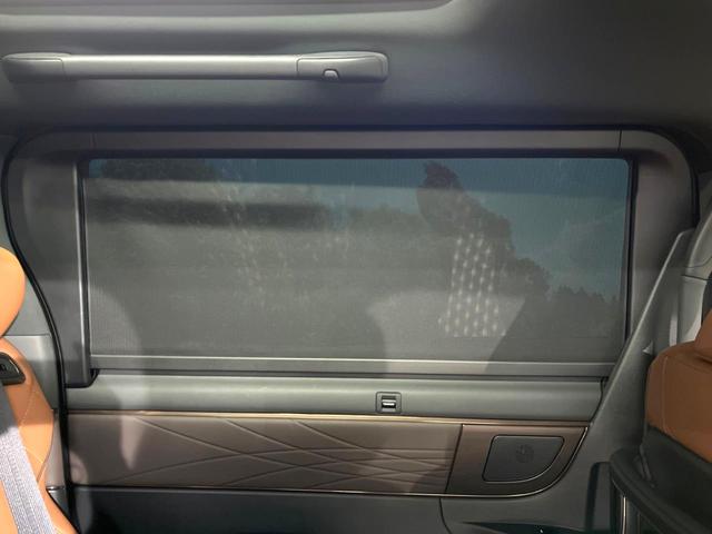 ヴェルファイアハイブリッド Z プレミア 左右独立ムーンルーフ フリップダウンモニター 13.2インチ純正フリップダウンモニター 純正14インチディスプレイオーディオプラス トヨタセーフティセンス パノラミックビューモニター 置くだけ充電(38枚目)