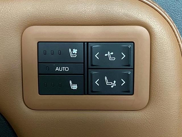 ヴェルファイアハイブリッド Z プレミア 左右独立ムーンルーフ フリップダウンモニター 13.2インチ純正フリップダウンモニター 純正14インチディスプレイオーディオプラス トヨタセーフティセンス パノラミックビューモニター 置くだけ充電(43枚目)