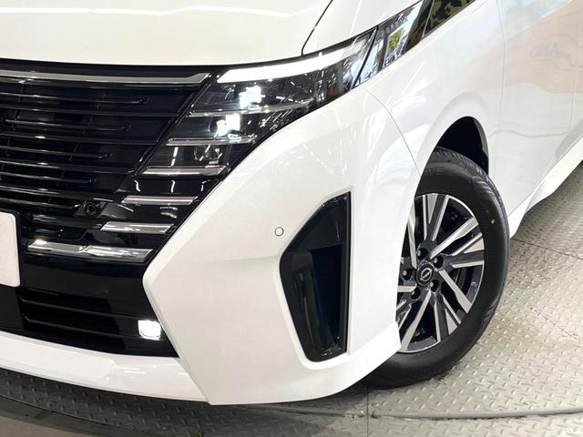 セレナ ｅ－パワー　ハイウェイスターＶ　両側電動スライドドア　３６０度セーフティアシスト　アラウンドビューモニター　プロパイロット　１２．３インチ純正ディスプレイ　ＡｐｐｌｅＣａｒＰｌａｙ　インテリジェントルームミラー　ＥＴＣ２．０（12枚目）