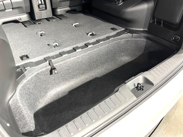 セレナ ｅ－パワー　ハイウェイスターＶ　両側電動スライドドア　３６０度セーフティアシスト　アラウンドビューモニター　プロパイロット　１２．３インチ純正ディスプレイ　ＡｐｐｌｅＣａｒＰｌａｙ　インテリジェントルームミラー　ＥＴＣ２．０（25枚目）