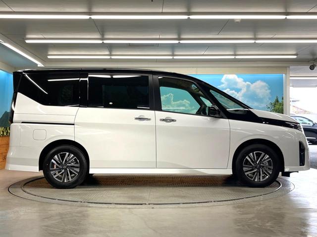 セレナ ｅ－パワー　ハイウェイスターＶ　両側電動スライドドア　３６０度セーフティアシスト　アラウンドビューモニター　プロパイロット　１２．３インチ純正ディスプレイ　ＡｐｐｌｅＣａｒＰｌａｙ　インテリジェントルームミラー　ＥＴＣ２．０（29枚目）