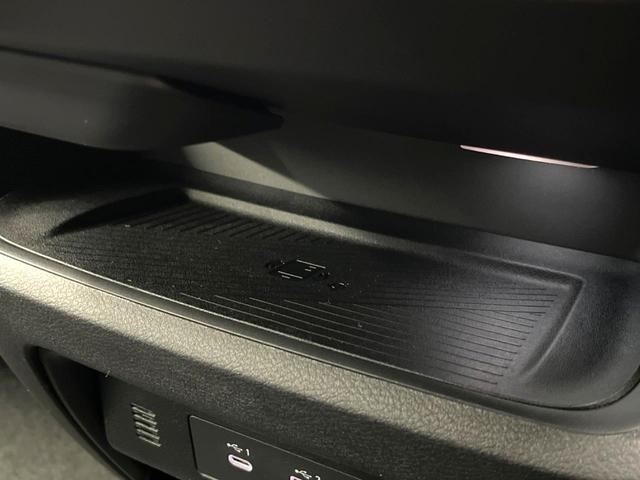 セレナ ｅ－パワー　ハイウェイスターＶ　両側電動スライドドア　３６０度セーフティアシスト　アラウンドビューモニター　プロパイロット　１２．３インチ純正ディスプレイ　ＡｐｐｌｅＣａｒＰｌａｙ　インテリジェントルームミラー　ＥＴＣ２．０（53枚目）