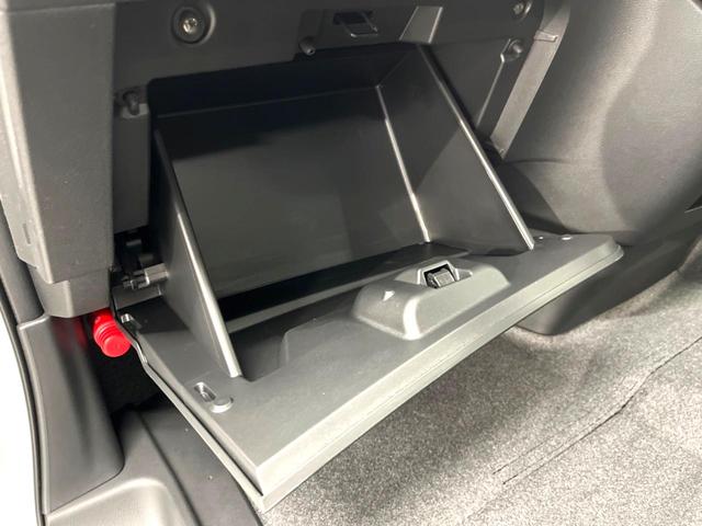 セレナ ｅ－パワー　ハイウェイスターＶ　両側電動スライドドア　３６０度セーフティアシスト　アラウンドビューモニター　プロパイロット　１２．３インチ純正ディスプレイ　ＡｐｐｌｅＣａｒＰｌａｙ　インテリジェントルームミラー　ＥＴＣ２．０（64枚目）