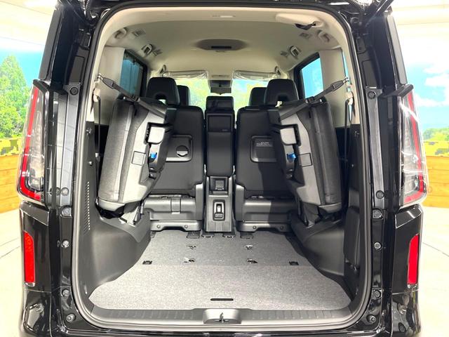 セレナ e-パワー ハイウェイスターV 登録済未使用車 両側電動スライドドア 12.3インチ純正ナビ インテリジェントアラウンドビューモニター 360度セーフティアシスト プロパイロット レーダークルーズ コーナーセンサー スマートキー(11枚目)