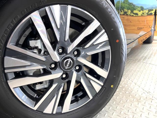 セレナ e-パワー ハイウェイスターV 登録済未使用車 両側電動スライドドア 12.3インチ純正ナビ インテリジェントアラウンドビューモニター 360度セーフティアシスト プロパイロット レーダークルーズ コーナーセンサー スマートキー(14枚目)