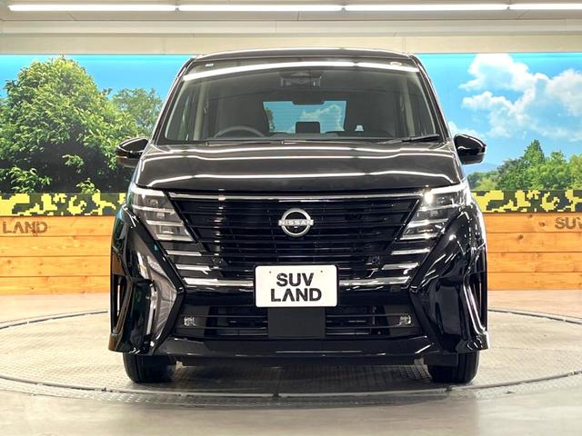 セレナ e-パワー ハイウェイスターV 登録済未使用車 両側電動スライドドア 12.3インチ純正ナビ インテリジェントアラウンドビューモニター 360度セーフティアシスト プロパイロット レーダークルーズ コーナーセンサー スマートキー(15枚目)