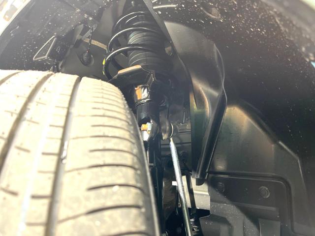 セレナ e-パワー ハイウェイスターV 登録済未使用車 両側電動スライドドア 12.3インチ純正ナビ インテリジェントアラウンドビューモニター 360度セーフティアシスト プロパイロット レーダークルーズ コーナーセンサー スマートキー(20枚目)