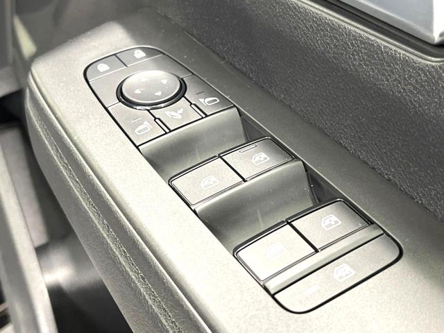 セレナ e-パワー ハイウェイスターV 登録済未使用車 両側電動スライドドア 12.3インチ純正ナビ インテリジェントアラウンドビューモニター 360度セーフティアシスト プロパイロット レーダークルーズ コーナーセンサー スマートキー(41枚目)