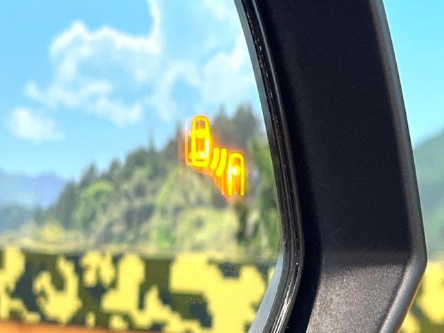 ＲＡＶ４ Ｇ　Ｚパッケージ　純正９インチディスプレイオーディオ　パノラマミックビューモニター　トヨタセーフティーセンス　レーダークルーズ　禁煙車　パワーバックドア　シートヒーター　パワーシート　スマートキー　ＬＥＤヘッド（6枚目）