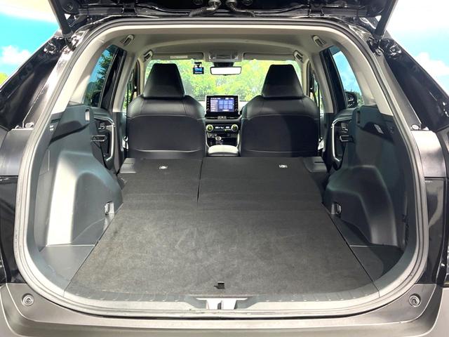 ＲＡＶ４ Ｇ　Ｚパッケージ　純正９インチディスプレイオーディオ　パノラマミックビューモニター　トヨタセーフティーセンス　レーダークルーズ　禁煙車　パワーバックドア　シートヒーター　パワーシート　スマートキー　ＬＥＤヘッド（10枚目）