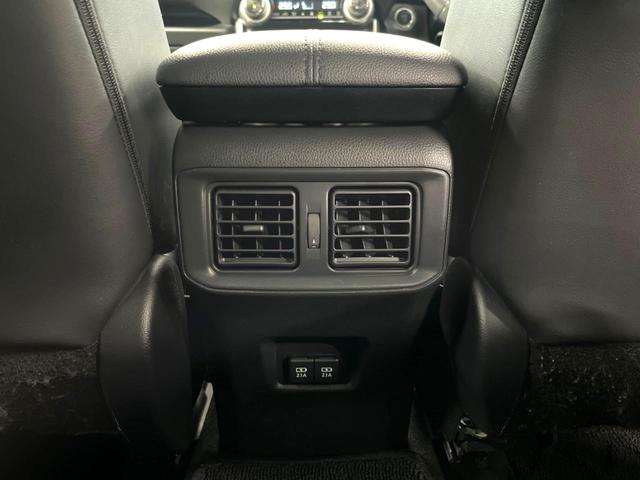 ＲＡＶ４ Ｇ　Ｚパッケージ　純正９インチディスプレイオーディオ　パノラマミックビューモニター　トヨタセーフティーセンス　レーダークルーズ　禁煙車　パワーバックドア　シートヒーター　パワーシート　スマートキー　ＬＥＤヘッド（38枚目）