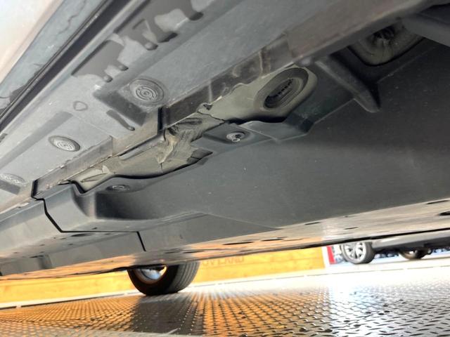 ＲＡＶ４ Ｇ　Ｚパッケージ　純正９インチディスプレイオーディオ　パノラマミックビューモニター　トヨタセーフティーセンス　レーダークルーズ　禁煙車　パワーバックドア　シートヒーター　パワーシート　スマートキー　ＬＥＤヘッド（63枚目）