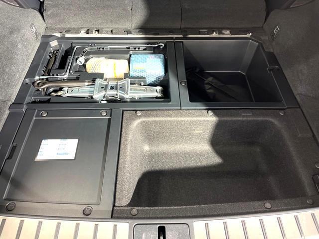 RX RX450h Fスポーツ サンルーフ フルエアロ 純正SDナビ バックカメラ 100V電源 プリクラッシュセーフティ レーダークルーズ 禁煙車 パワーバックドア レザーシート 全席シートヒーター ドライブレコーダー ETC(24枚目)