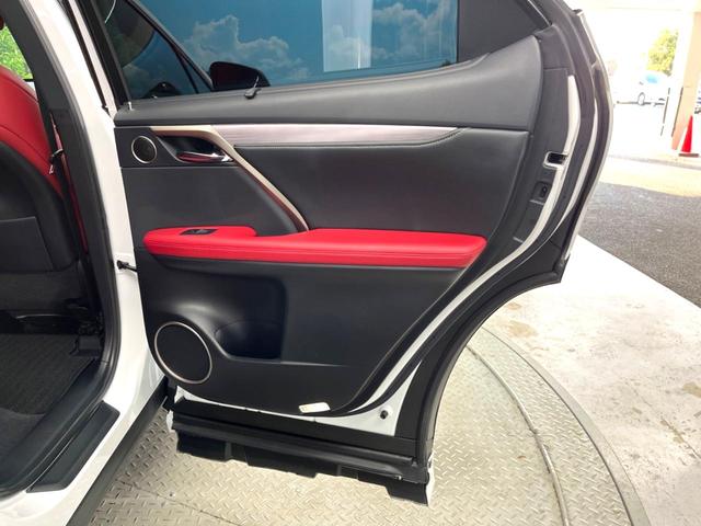 RX RX450h Fスポーツ サンルーフ フルエアロ 純正SDナビ バックカメラ 100V電源 プリクラッシュセーフティ レーダークルーズ 禁煙車 パワーバックドア レザーシート 全席シートヒーター ドライブレコーダー ETC(44枚目)