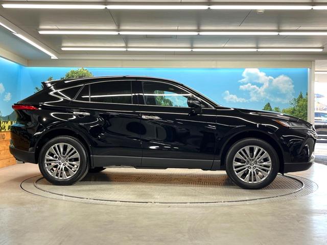 ハリアーハイブリッド Z レザーパッケージ 登録済未使用車 調光パノラマルーフ 純正12.3型ナビ JBL 全周囲カメラ セーフティセンス レーダークルーズ 電動リアゲート 黒革 シートベンチレーション ドラレコ コーナーセンサー LEDヘッド(28枚目)