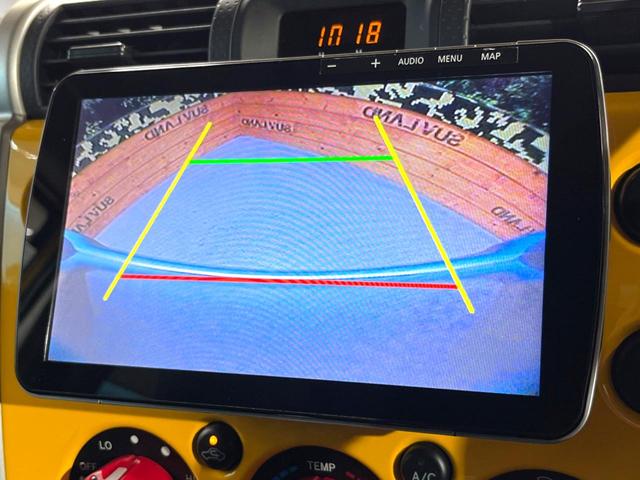 ＦＪクルーザー ベースグレード　４ＷＤ　ＳＤナビ　バックカメラ　ドラレコ　コーナーセンサー　ＬＥＤヘッド　ルーフレール　ＥＴＣ　Ｂｌｕｅｔｏｏｔｈ　ＣＤ　ＤＶＤ再生　ブルーレイ再生　フルセグ　ＬＥＤフォグ（4枚目）