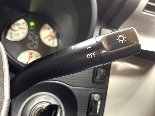 ＦＪクルーザー ベースグレード　４ＷＤ　ＳＤナビ　バックカメラ　ドラレコ　コーナーセンサー　ＬＥＤヘッド　ルーフレール　ＥＴＣ　Ｂｌｕｅｔｏｏｔｈ　ＣＤ　ＤＶＤ再生　ブルーレイ再生　フルセグ　ＬＥＤフォグ（38枚目）