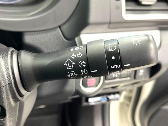 ＸＶ ２．０ｉ－Ｌ　アイサイト　４ＷＤ　純正ナビ　アイサイトｖｅｒ３　プリクラッシュブレーキ　バックカメラ　レーダークルーズ　禁煙車　ルーフレール　パワーシート　スマートキー　ＨＩＤヘッド　ビルトインＥＴＣ　純正１７インチアルミ（47枚目）