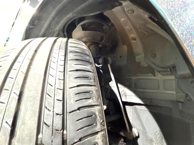 ヴォクシー Ｓ－Ｚ　両側電動ドア　後席モニター　バックカメラ　衝突被害軽減システム　レーダークルーズ　禁煙車　電動リアゲート　ハーフレザーシート　ドラレコ　コーナーセンサー　スマートキー　ＬＥＤヘッド　ビルトインＥＴＣ（21枚目）