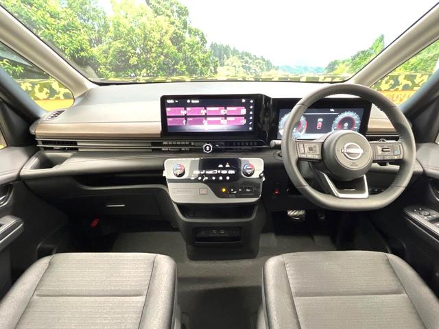 セレナ ハイウェイスターＶ　登録済未使用車　純正１２．３型ナビ　全周囲カメラ　フルセグ　ＥＴＣ　プロパイロット　両側電動スライドドア　ＬＥＤヘッド　純正１６インチＡＷ　デジタルインナーミラー　スマートキー（2枚目）