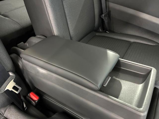 セレナ ハイウェイスターＶ　登録済未使用車　純正１２．３型ナビ　全周囲カメラ　フルセグ　ＥＴＣ　プロパイロット　両側電動スライドドア　ＬＥＤヘッド　純正１６インチＡＷ　デジタルインナーミラー　スマートキー（44枚目）