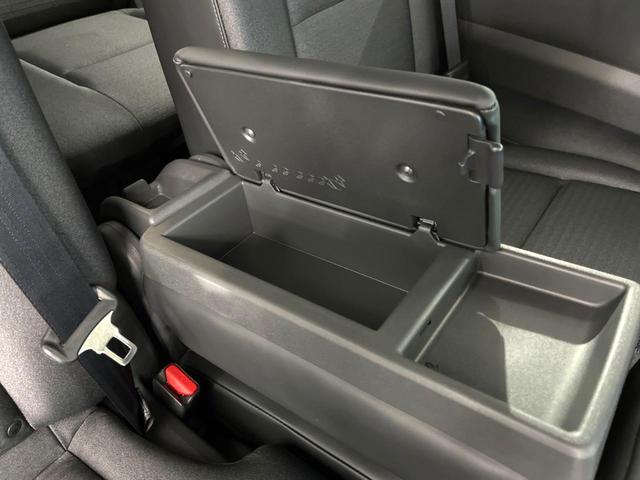 セレナ ハイウェイスターＶ　登録済未使用車　純正１２．３型ナビ　全周囲カメラ　フルセグ　ＥＴＣ　プロパイロット　両側電動スライドドア　ＬＥＤヘッド　純正１６インチＡＷ　デジタルインナーミラー　スマートキー（45枚目）