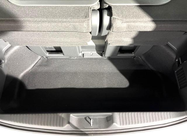 ステップワゴン ｅ：ＨＥＶスパーダ　登録済未使用車　両側電動スライドドア　ホンダセンシング　レーダークルーズ　電動リアゲート　ハーフレザーシート　コーナーセンサー　前席シートヒーター　スマートキー　ＬＥＤヘッド　純正１６インチアルミ（23枚目）