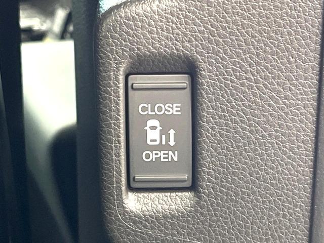 ステップワゴン ｅ：ＨＥＶスパーダ　登録済未使用車　両側電動スライドドア　ホンダセンシング　レーダークルーズ　電動リアゲート　ハーフレザーシート　コーナーセンサー　前席シートヒーター　スマートキー　ＬＥＤヘッド　純正１６インチアルミ（44枚目）