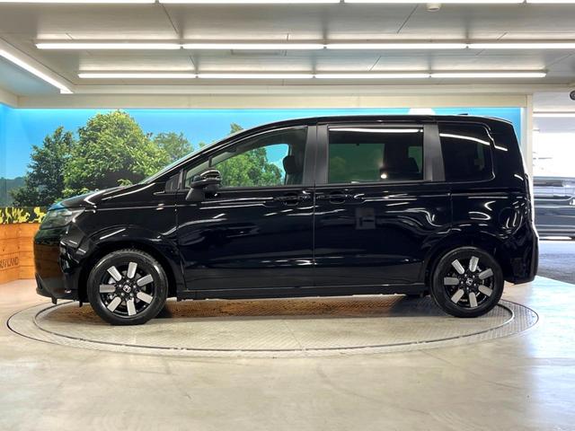 フリード エアー　ＥＸ　登録済未使用車　両側電動ドア　ホンダセンシング　レーダークルーズ　ハーフレザーシート　前席シートヒーター　コーナーセンサー　スマートキー　ＬＥＤヘッド　純正１５インチアルミ　ブラインドスポットモニター（29枚目）