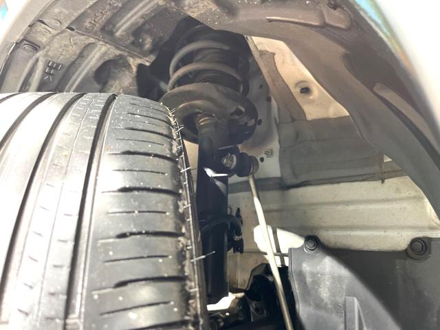 ヤリスクロス ハイブリッドＺ　８型ディスプレイオーディオ　パノラミックビューモニター　トヨタセーフティセンス　レーダークルーズ　禁煙車　ハーフレザーシート　パワーシート　ドライブレコーダー　コーナーセンサー　ＬＥＤヘッド　ＥＴＣ（31枚目）